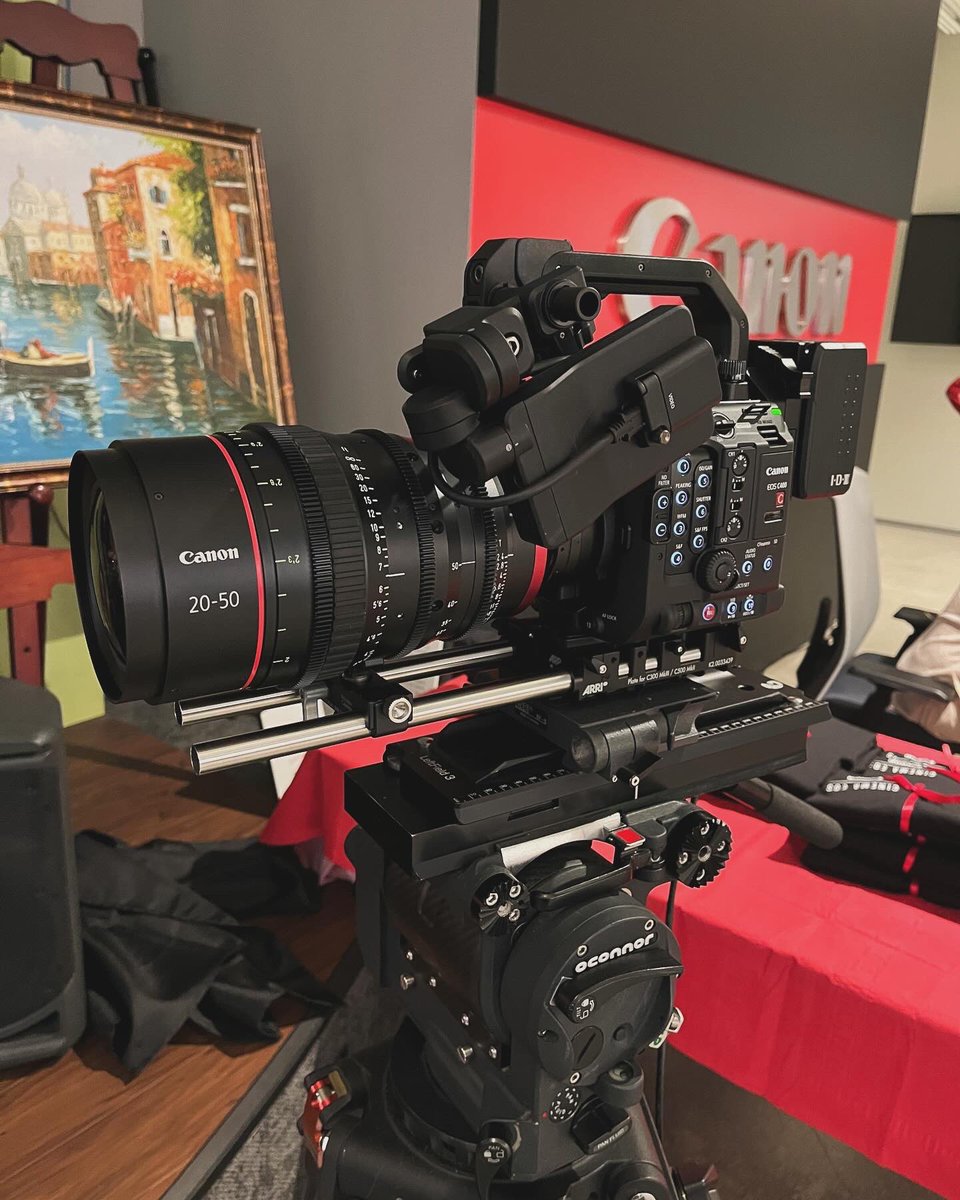 SamysDV's tweet image. Just announced - the new @CanonUSApro #C400!  Come see it in-person at our @CineGearExpo booth this Friday &amp;amp;  Saturday, June 7 &amp;amp; 8.

Visit the @samys_camera booth and enter to win awesome prizes!  
#cinegear2024 #cinegearexpo