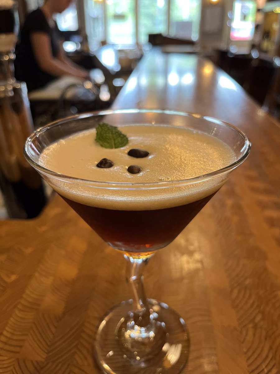 Gabrieaus's tweet photo. We now have espresso martinis available. Drop in for one this evening. #espresso #espressomartini #martini #new https://t.co/65pgA3Ug25