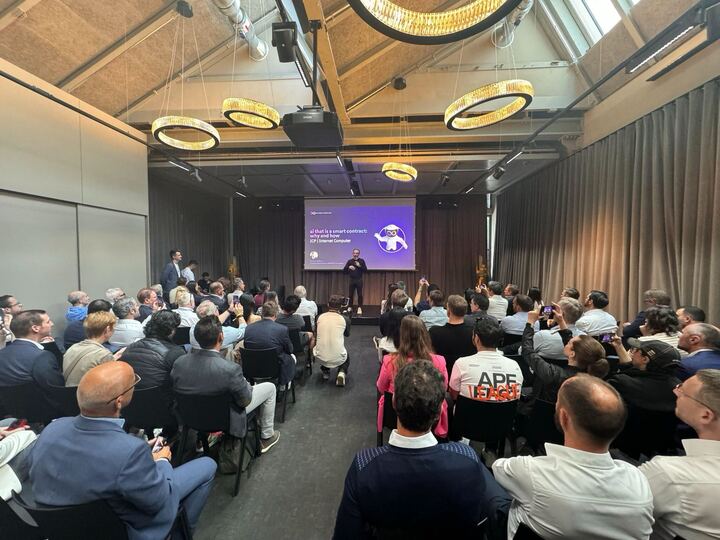 DFINITY Foundation tweet media