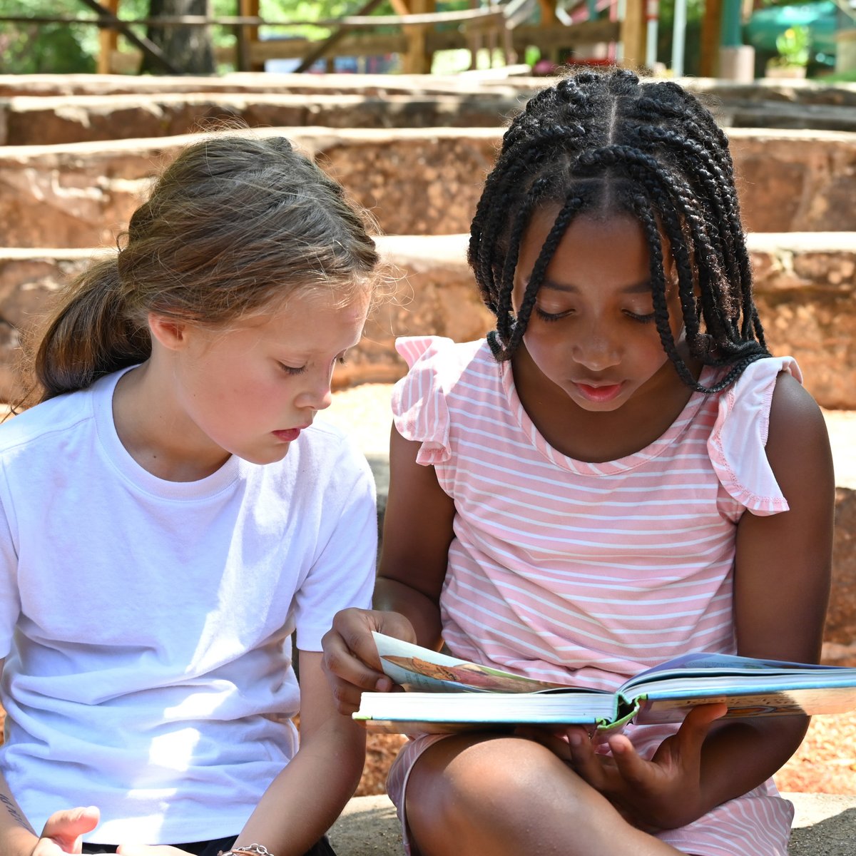 Kanakuk's tweet photo. Friendships deepen and faith SOARS when we dive into the Word with our #KampBestFriend! ππ https://t.co/XCZQnHXOMC