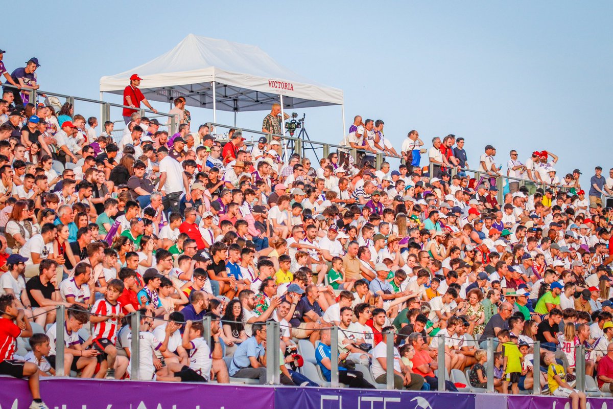 ¡¡𝗠𝗮́𝘀 𝗱𝗲 𝟳𝟱𝟬𝟬 𝗹𝗮𝗴𝗮𝗿𝘁𝗼𝘀 𝘀𝗲𝗿𝗲𝗺𝗼𝘀 𝗮 𝗱𝗶́𝗮 𝗱𝗲 𝗵𝗼𝘆 𝗲𝗹 𝘀𝗮́𝗯𝗮𝗱𝗼 𝗲𝗻 𝗟𝗮 𝗩𝗶𝗰𝘁𝗼𝗿𝗶𝗮!!

¡¡𝙇𝙇𝙀𝙉𝘼𝙍𝙀𝙈𝙊𝙎 𝙇𝘼 𝙑𝙄𝘾𝙏𝙊𝙍𝙄𝘼!! 🏟️

Puedes seguir comprando tu entrada

ONLINE: 🧑🏻‍💻
ᴠᴇɴᴛᴀ ᴅᴇ ᴇɴᴛʀᴀᴅᴀꜱ ɴᴏ ᴀʙᴏɴᴀᴅᴏꜱ: