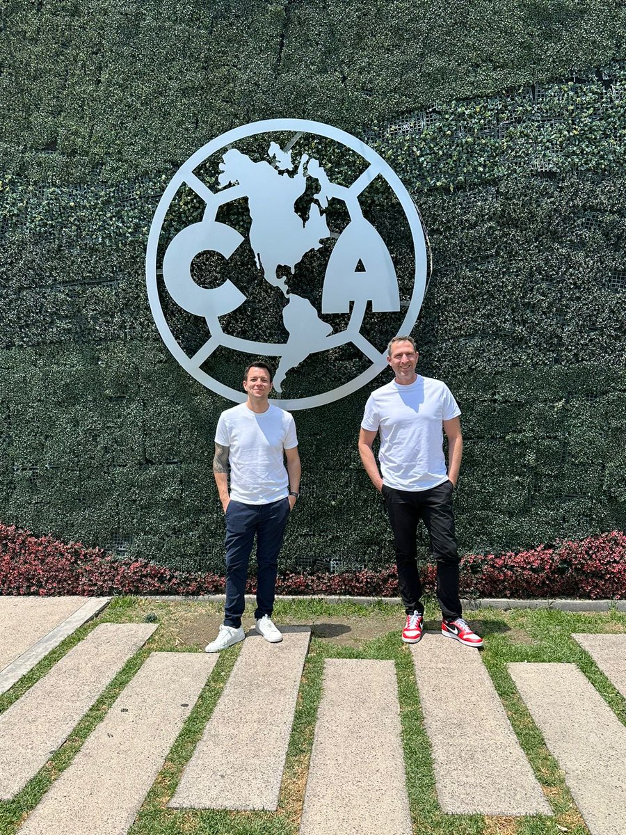 Jon Fatelevich (@jonfatelevich) on Twitter photo Ayer visitamos al <a href="/ClubAmerica/">Club América</a> de México junto a <a href="/javifernandoOK/">Javier Fernando</a> nuevo CEO de <a href="/StadioPlus/">StadioPlus</a>
Buenas reuniones conversando sobre nuevos modelos de negocio para clubes y ligas basados en Roblox y Fortnite
#FanEngagement #SportsTech Ayer visitamos al <a href="/ClubAmerica/">Club América</a> de México junto a <a href="/javifernandoOK/">Javier Fernando</a> nuevo CEO de <a href="/StadioPlus/">StadioPlus</a>
Buenas reuniones conversando sobre nuevos modelos de negocio para clubes y ligas basados en Roblox y Fortnite
#FanEngagement #SportsTech