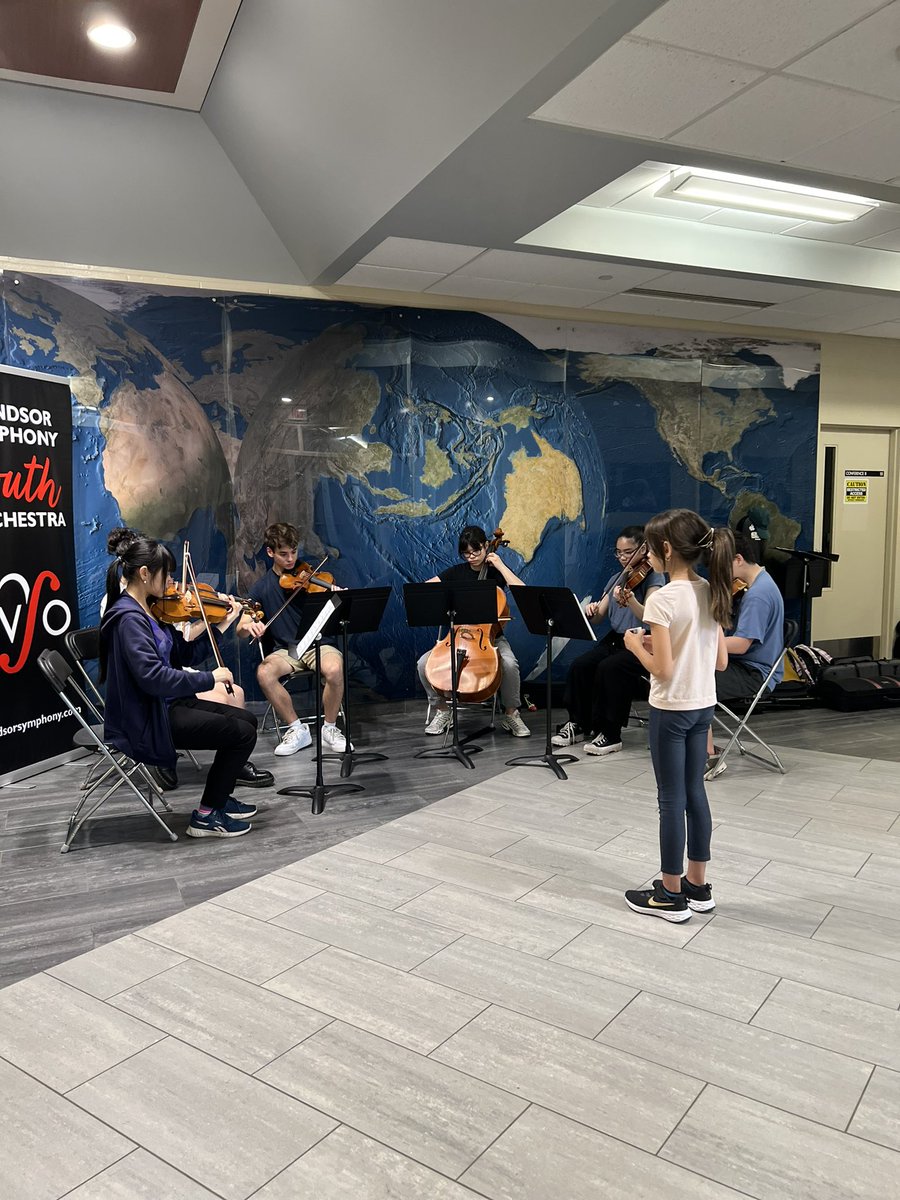 Several WSYO members participated in Begley’s Arts Night! 

We loved being part of this, and we were delighted to hear the fantastic performance by students of The String Project. Congratulations to Nicholas Penny and  Kelsey McCann on their wonderful instruction.