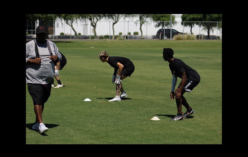 truittcrowley's tweet photo. 🚨All years of eligibility db 🚀🚨
6’1
175lbs
Db
#juco #jucoproduct #football 
Here’s from our second film release this year an some pics from practice 
@JamesMc07165348 @PapagoPumas @JUCOFFrenzy @CoachBJones95 @FBRecruitAide @Scout_ScottC  @PrepRedzoneAZ @JuCoFootballACE https://t.co/iORef7L0iz