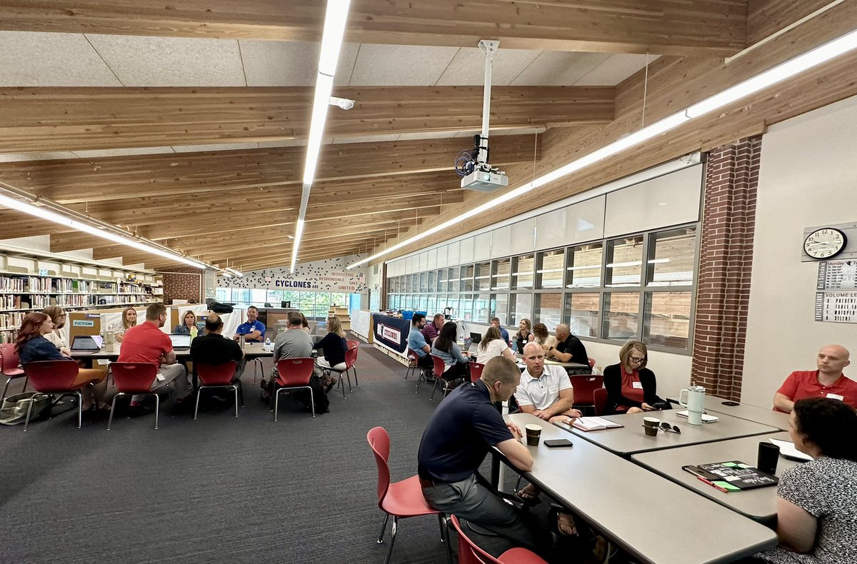 millardcentral's tweet photo. Our library was filled with an incredible group of educational leaders from several school districts as CMS hosted the first Middle School Metro Admin Collaboration (MAC) this morning! https://t.co/k8paQ2F9z9