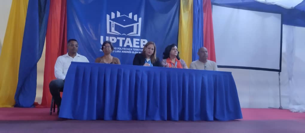 SomosUnem's tweet photo. #Entérate🗣️||En la Universidad Politécnica Territorial Andrés Eloy Blanco, la #UTGULara participó en la presentación de propuestas curriculares para las escuelas técnicas de la entidad. Esta actividad fue dirigida por el #CEGU📚. Para mayor información visítanos en IG @somos_unem https://t.co/sk4xxnGcfV