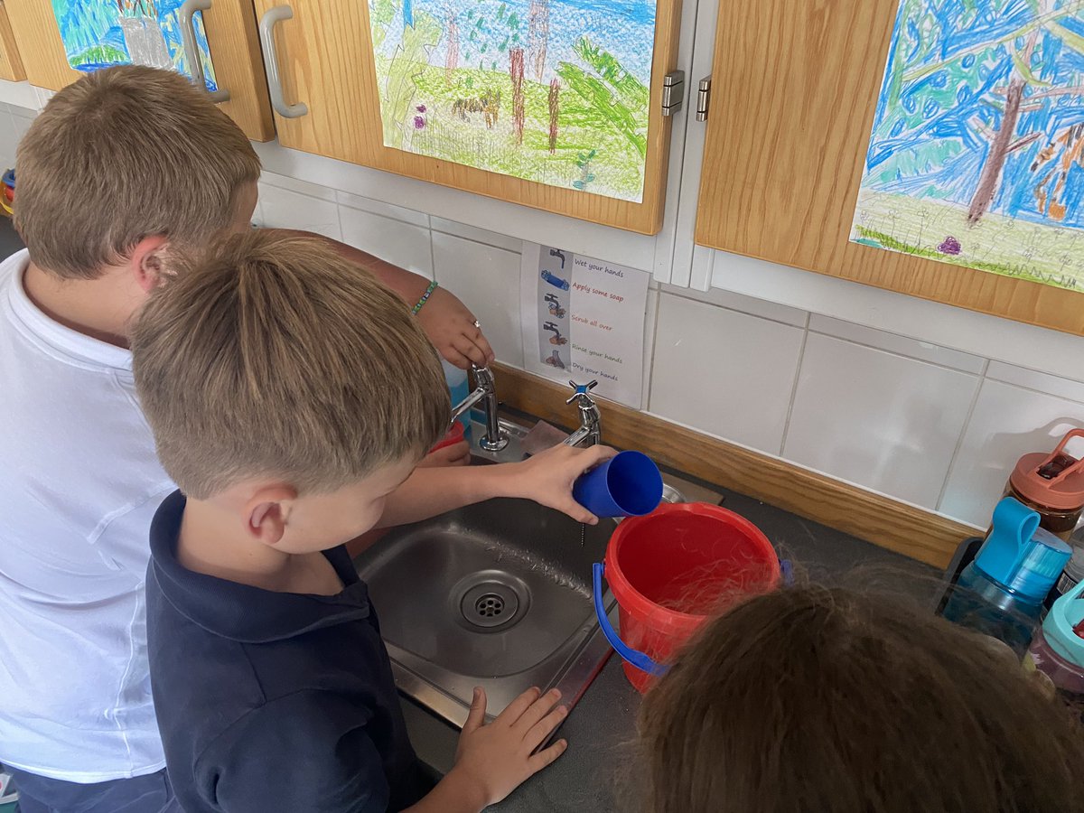 OVPS Mrs Hunt tweet media