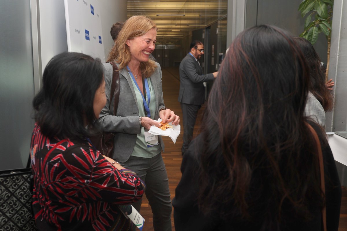icde_org's tweet photo. What a fantastic first day of the #ICDELS24! 🎉💙

We have loved meeting new and familiar faces, and discussing the ethics of #AI in #HigherEducation.

Huge thanks to conference host @Globethics for their incredible work in making this Summit a success - we're excited for Day 2! https://t.co/bHBRPZSzRa