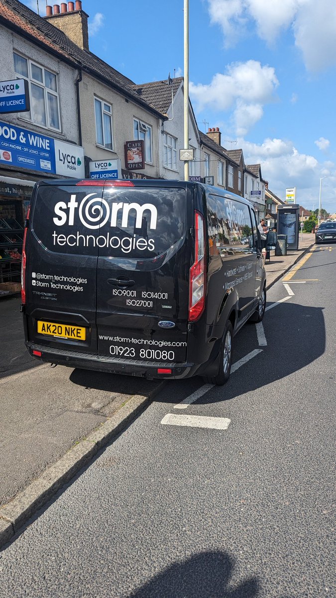 dan_969's tweet photo. @CroxleyGreenPC please can you speak with the local police and ask them to patrol the crossing outside of The Red House. My daughter and i use the pedestrian crossing and vehicles keep parking on the zigzags. It's not safe! @HertsPolice https://t.co/1N76NTCoiq
