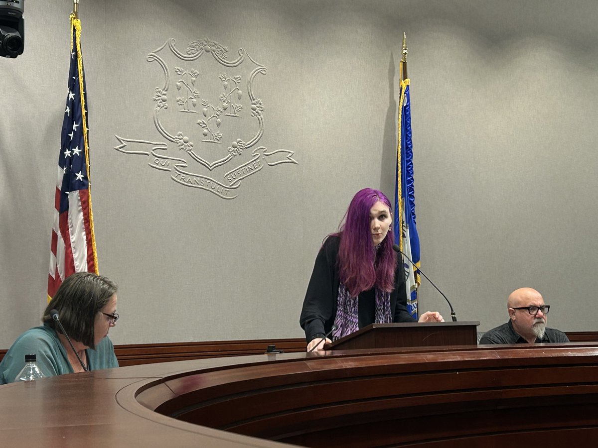 Connecticut Mirror tweet media