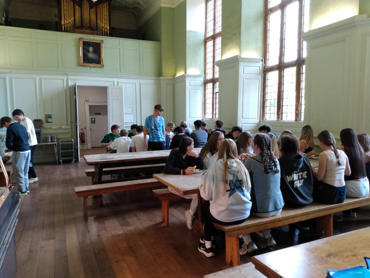 SolSchTrips's tweet image. GCSE Geography Fieldtrip- group 2 getting acquainted with Taunton and their surroundings!#Geography @solsch1560 #opportunity #lifelearning #outdoorlessons