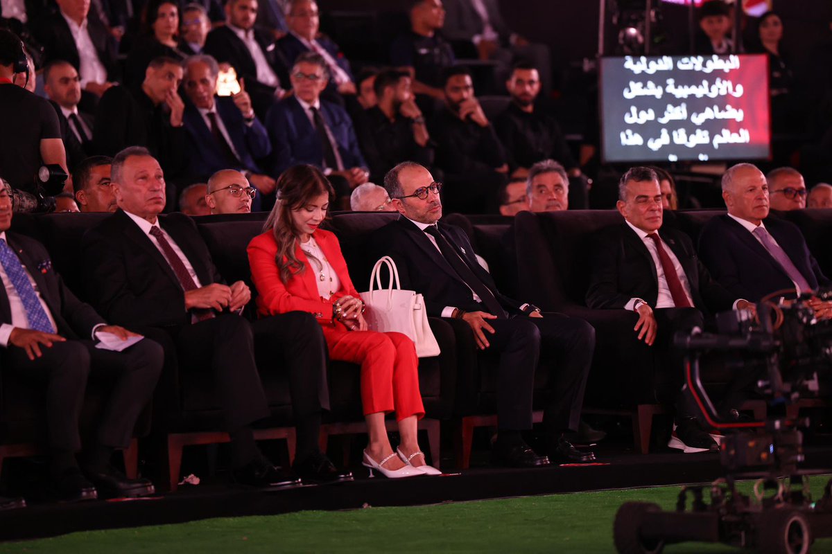 شكرا بيبو و شكرا اداره علي البطولات و الإنجازات 
و لسه كتير من البطولات و الإنجازات 
ال 13 ياهلي 
#شكرا_بيبو_اداره_وانجازات