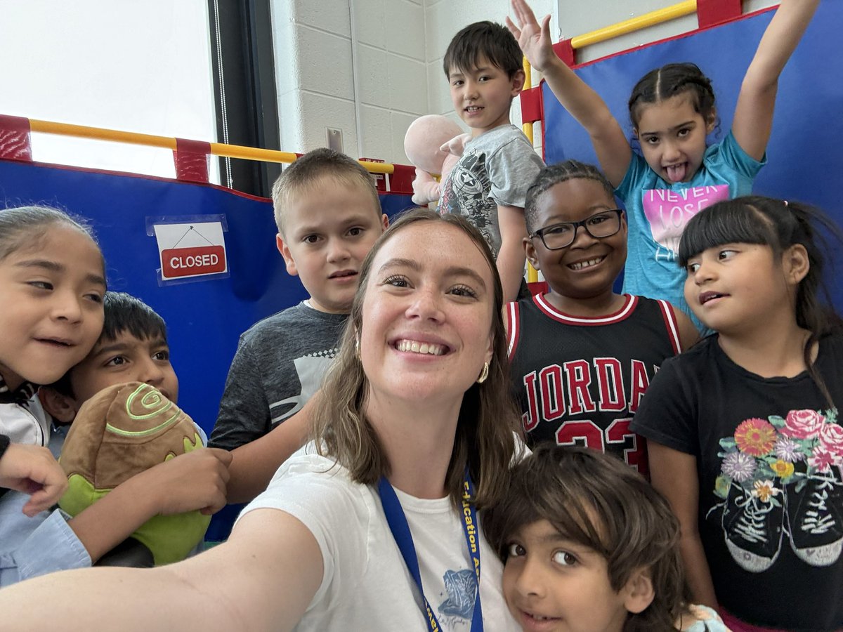 eochoaedu's tweet photo. First year of teaching down! So lucky to be surrounded by the best team &amp; students🩷 Happy summer🌞🌞🌞 @ElemNorthD73 https://t.co/rkYtSv6GDW