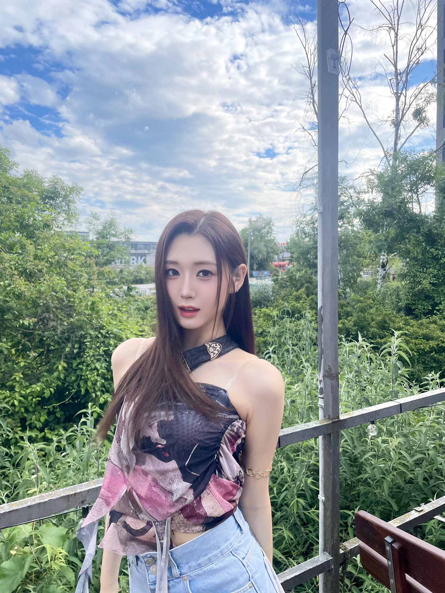 GPVj6uGaQAE7YCd?format=jpg&name=large