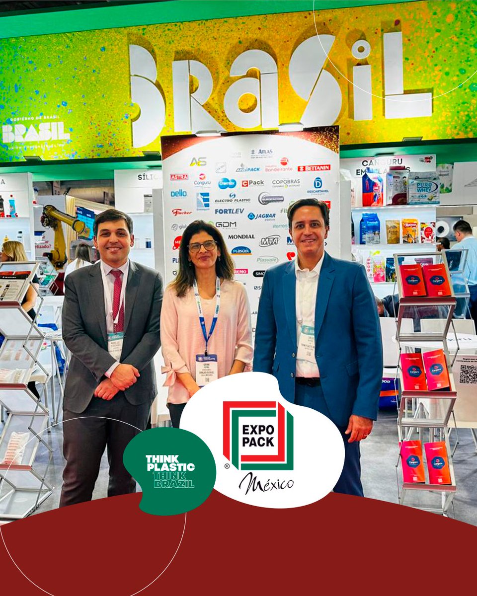 ThinkPlasticBr's tweet photo. No segundo dia da Expo Pack 2024, o Think Plastic Brazil e as empresas associadas presentes no evento receberam visitantes muito especiais! Da esquerda para a direita: https://t.co/FMehfbXZZm