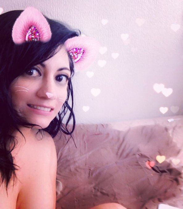 Uff en motel y otro squirt como no. https://t.co/TdL6knHnvY<a href="/tag/stripchat"class="tags"><span>#stripchat</span></a><a href="/tag/stripchatlive"class="tags"><span>#stripchatlive</span></a>