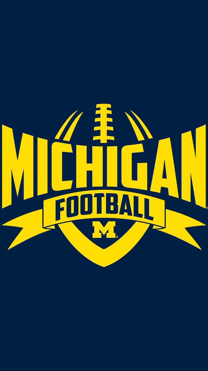 Timothygarr3's tweet photo. I had a great time at university of Michigan camp I didn’t get no film but here’s some pics thx @CoachTonyAlford https://t.co/wfzMNjJRBE