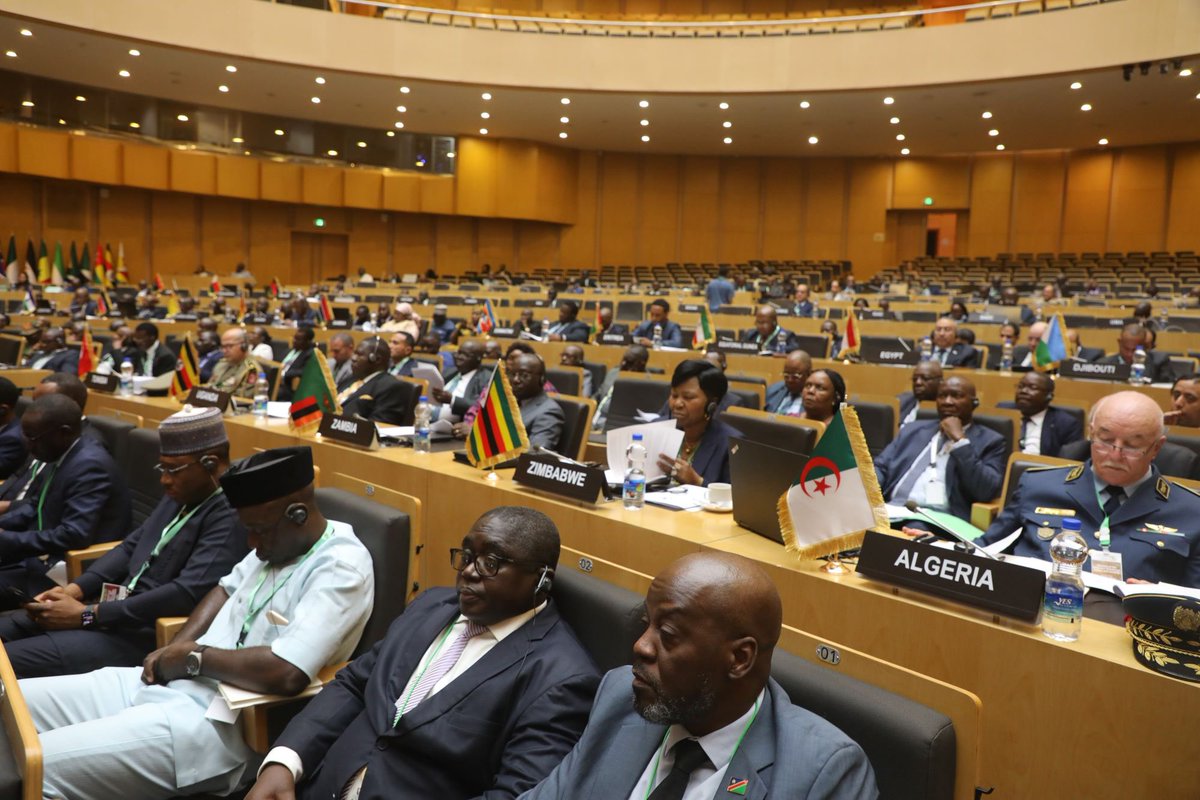 RLehbib's tweet photo. 📸 Conclusion of 19th Ordinary Session of the African Chiefs of Defence Staff and Heads of Safety and Security Services. #STCDSS
🇪🇭 The Sahrawi Republic renews its commitment to supporting the African Standby Force (ASF). https://t.co/Z9tpSbcwCP