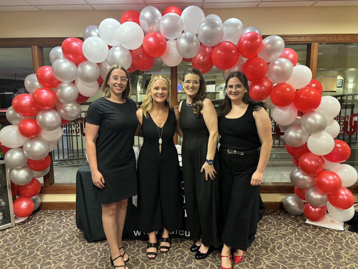 OUFedCU's tweet image. We are so grateful for the opportunity to support OU’s advising staff! 🐴🔴⚪️☝🏽