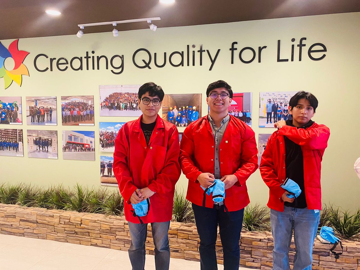 UTTamNorte's tweet photo. 👷‍♀️👷‍♀️Visitas Industriales | Alumnos de Cuarto Cuatrimestre, Grupo “B”, de la carrera de Tecnologías de la Información, visitaron las instalaciones de la empresa Kimball Electronics, Planta 2, ubicado en el Parque Industrial Reynosa, Sección Norte.

#UTTN #SomosBiS https://t.co/MLqHOZ0tUD
