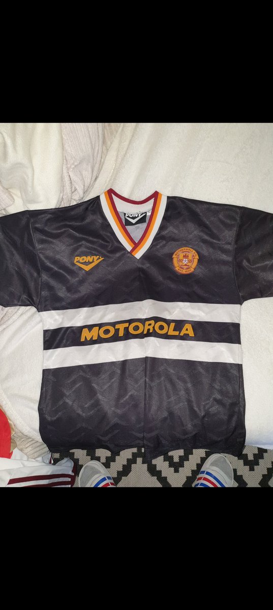 HaydnFairley's tweet photo. @djh84 @ThatBoiRico @DundeeFC @AndyBozzie @MotherwellFC @MacronSports This one ? https://t.co/cJRrCMJ7hP