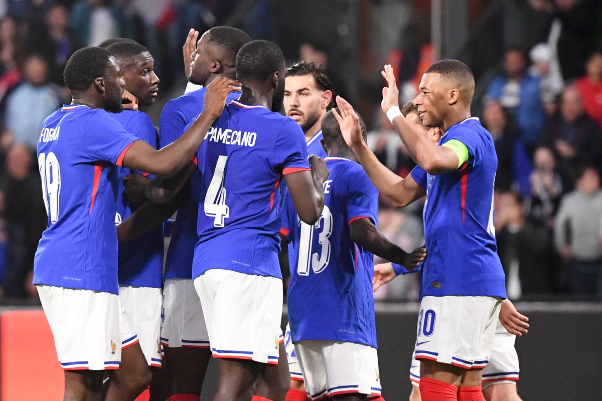 tousuncotefoot's tweet photo. FRANCE 🇫🇷 3-0 🇱🇺 LUXEMBOURG
✅ VICTOIRE POUR LES BLEUS !
L’Equipe de France débute cette préparation de la meilleure des façons !
Randal Kolo Muani et Jonathan Clauss sont les buteurs de la soirée.
BRAVO LES BLEUS ! 👏👏🇫🇷
#CoteFoot https://t.co/9XSXELwV1J