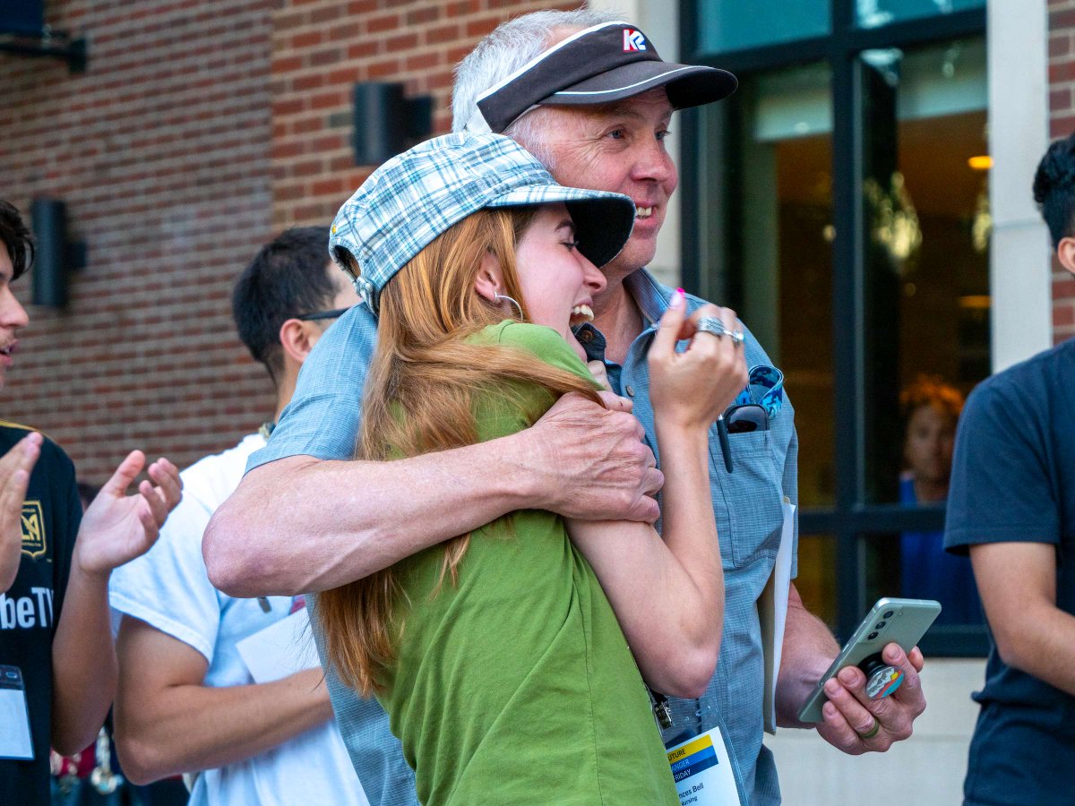 Frances Bell has known that she wanted to attend Regis from the first time she stepped foot on campus. Thanks to the Golden Ticket that she won at Future Ranger Friday, Bell may complete her undergraduate degree on a full scholarship. regis.edu/news/2024/regi…
#JesuitEducated