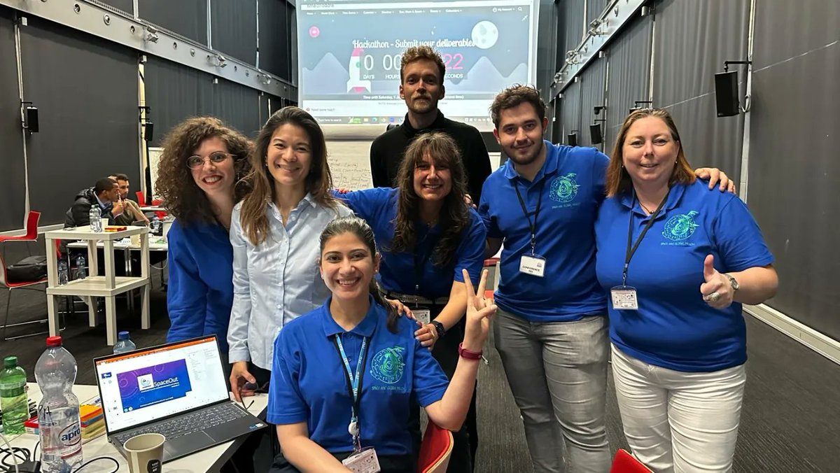 Prenika_Anand's tweet image. What a Hackathon! Thank you @gdhub_gva and @esa for granting our work #Challenge4 the prestigious award to present at the TheEO4HealthForum 2025! Shout out to all our team, Dr Miriam Lee Burger and @mirana_michelle!
#astronaut #wellbeing
 @sconnectedness