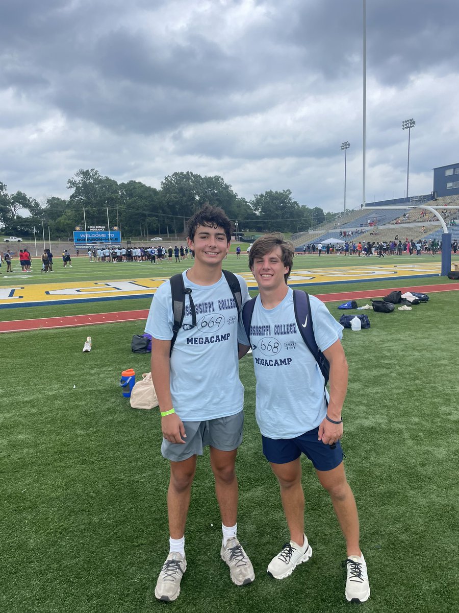 Central Hinds Football (@cha_cougarsfb) on Twitter photo Great day competing at the Mississippi College Mega Camp! #GoCougars <a href="/GoChoctaws_FB/">Mississippi College Football</a> <a href="/CasenMacke02/">Casen Macke</a> <a href="/jshuff2027/">Jay Shuff</a> Great day competing at the Mississippi College Mega Camp! #GoCougars <a href="/GoChoctaws_FB/">Mississippi College Football</a> <a href="/CasenMacke02/">Casen Macke</a> <a href="/jshuff2027/">Jay Shuff</a>