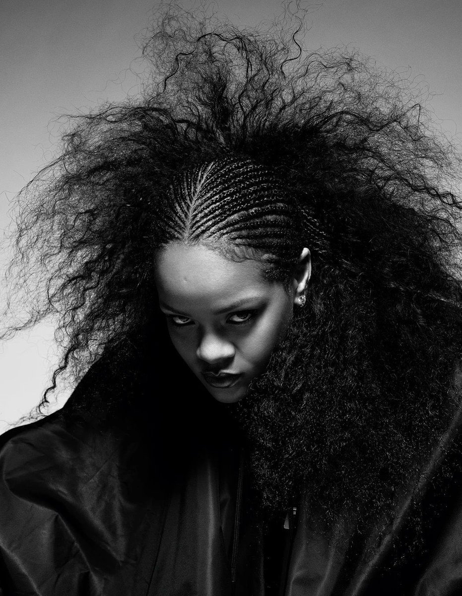 Nevernyny's tweet photo. Rihanna remains the black female artist with the most monthly listeners on Spotify https://t.co/ty6orHQrQG