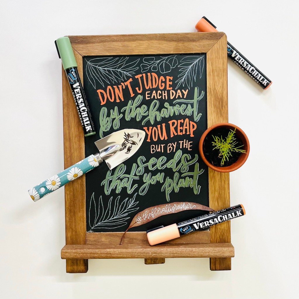 VersaChalk's tweet photo. Look at this amazing chalk art by @/thefloralligrapher on Instagram! 😍 We love seeing your creativity. Tag us in your VersaChalk masterpieces! #ChalkArtCommunity #VersaChalk #chalkart https://t.co/2FZ9vpUTh1