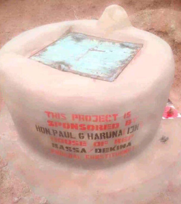 Who are those slave brainss dragging Peter Obi ( a private citizen ) over a Borehole he donated 
But this one here was donated by a serving Senator but all of you have gone mute 

Labour Party Rita Dominic