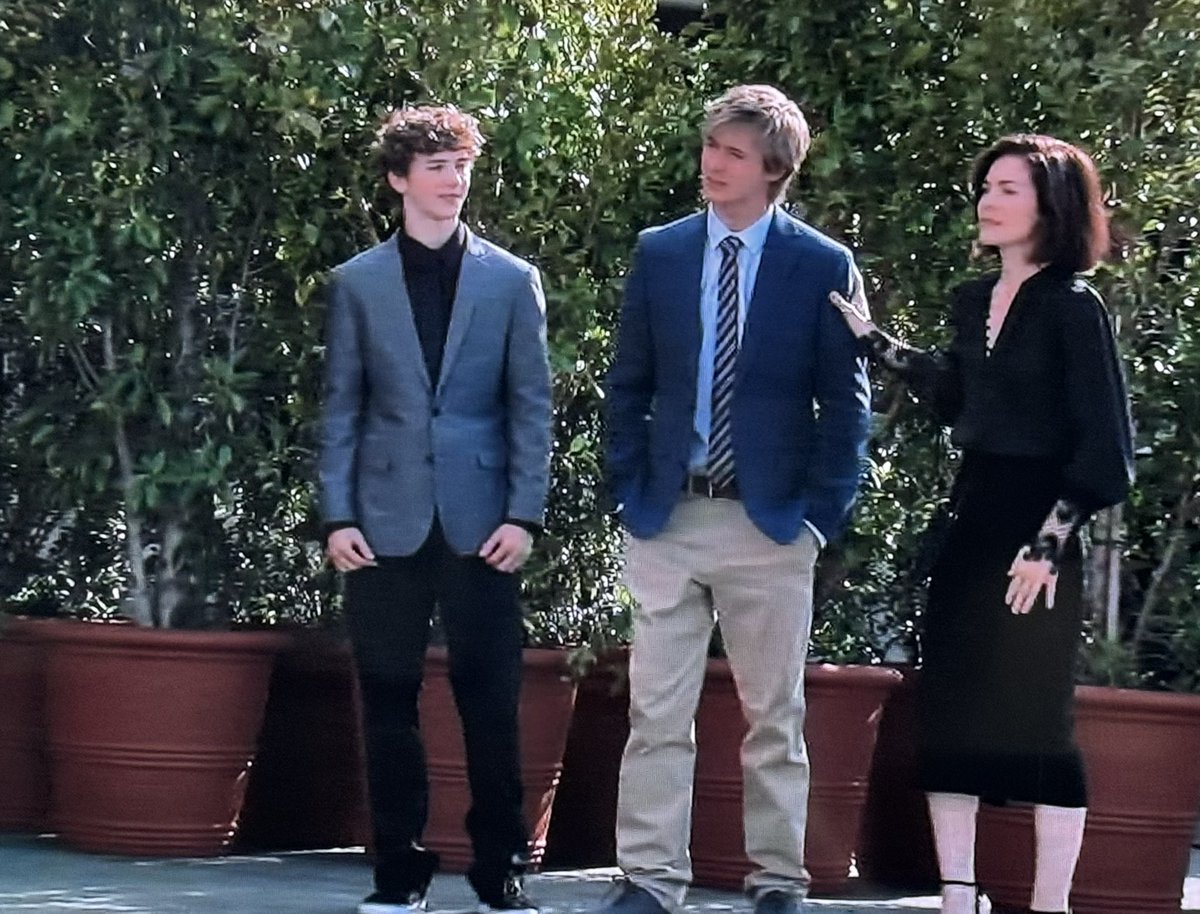 QAFBrianJustin's tweet photo. The First Family of #GH ❤️ (just missing Cameron) @RebeccaLHerbst @hudsonwest #TristanRiggs #LizFF #JakeFF #AidenFF #WebberFF https://t.co/m4C1GScZIZ