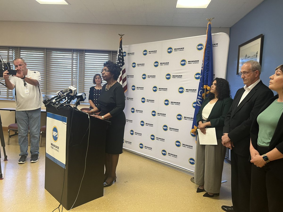 Corri Hess tweet media