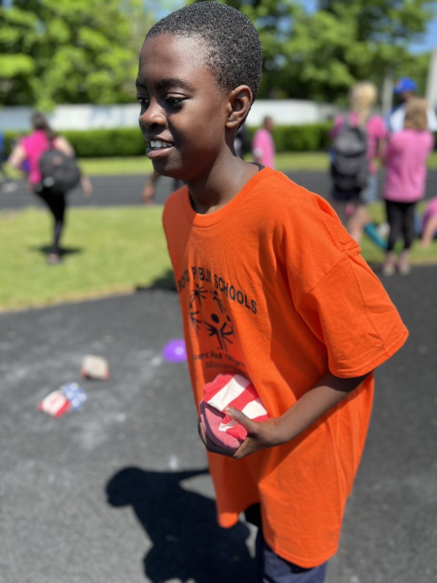 SuperBaston's tweet photo. The BPS Special Games will always be one of my favorite events of the school year! πβ€οΈπ₯π
π₯@BostonSchools #inclusion #bps #smiles #sports #fun #icecream #ouryouth #ourfuture #ournow https://t.co/ZYKBMaEUo2