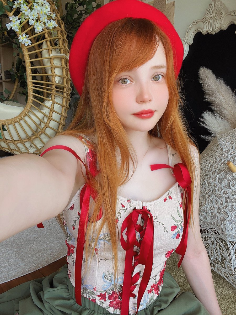 AlisaLeafy's tweet image. Hi! Say it back!