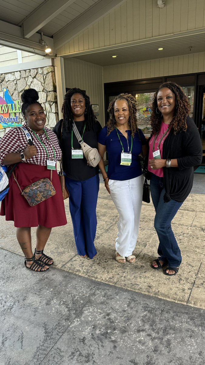 EboneWatson's tweet photo. The SW-PBiS Conference in the Ozarks did not disappoint!! I am grateful to work in such an amazing district that is constantly allowing educators to collaborate and grow! This conference connected me with 2 more amazing Assistant Principals in the KC area! https://t.co/IabeI9gMBZ