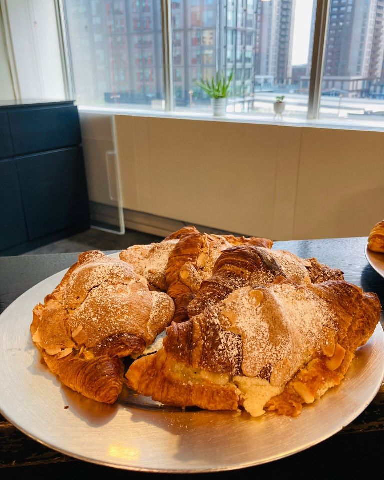 AMP Serviced Offices tweet media