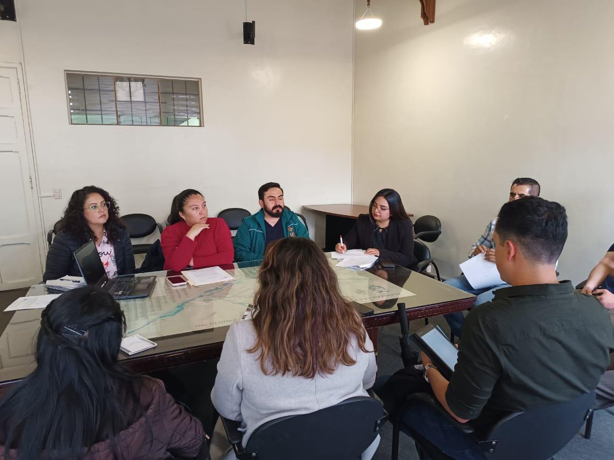 A  fin de recuperar el espacio publico en la Parroquia #Nulti, mantuvimos  una reunión interinstitucional con el Registro de la Propiedad,  Ministerio de Transporte y Obras Públicas, Dirección de Avalúos y  Catastros y la Dirección de Planificación Territorial.

<a href="/czamoramatute/">Cristian Zamora M</a>