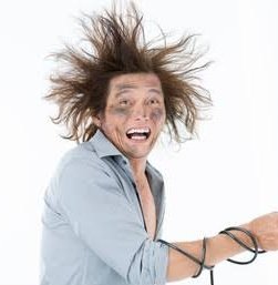 taulardes's tweet photo. the power may have gone out! https://t.co/AyOkDe5I3O