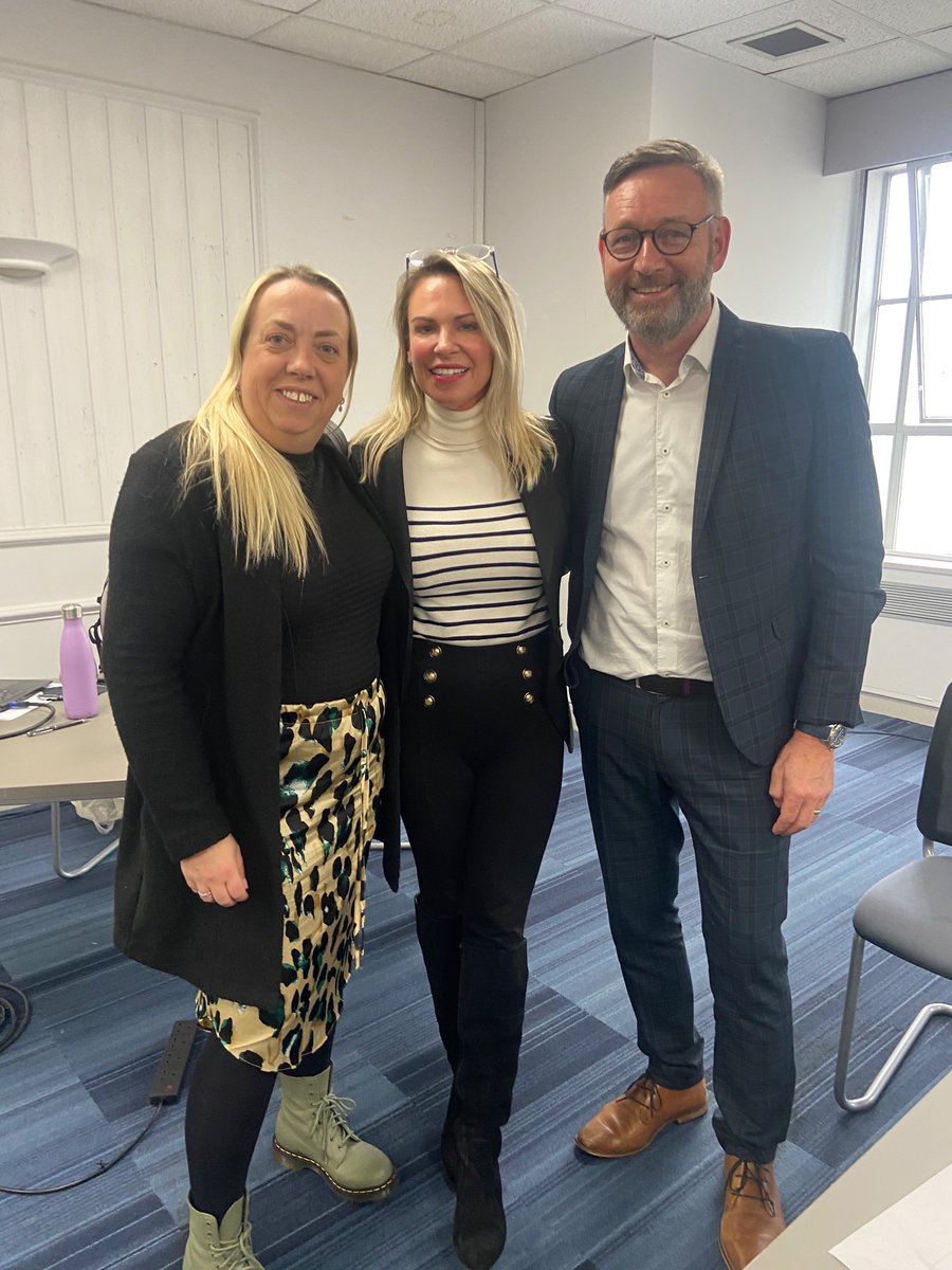 Heads Together to Ensure Excellence! United Together, Always Learning! Pioneers of Education! 🤩 <a href="/MissNoble_WHA/">Miss Noble</a> <a href="/WhittinghamWHA/">Whittingham Primary Academy</a>