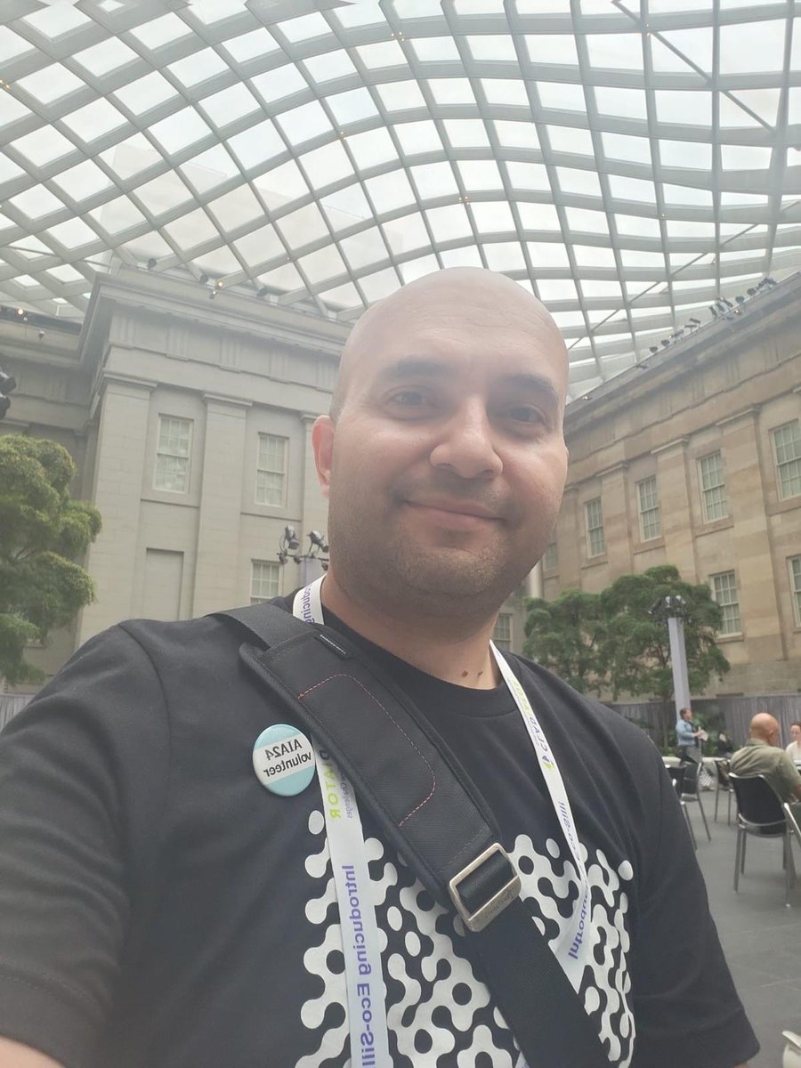 HeberDMunoz's tweet photo. Volunteering is continuing to grow as a design professional #aia #latinoarchitect #AIA2024 https://t.co/CYGIn2TSHq