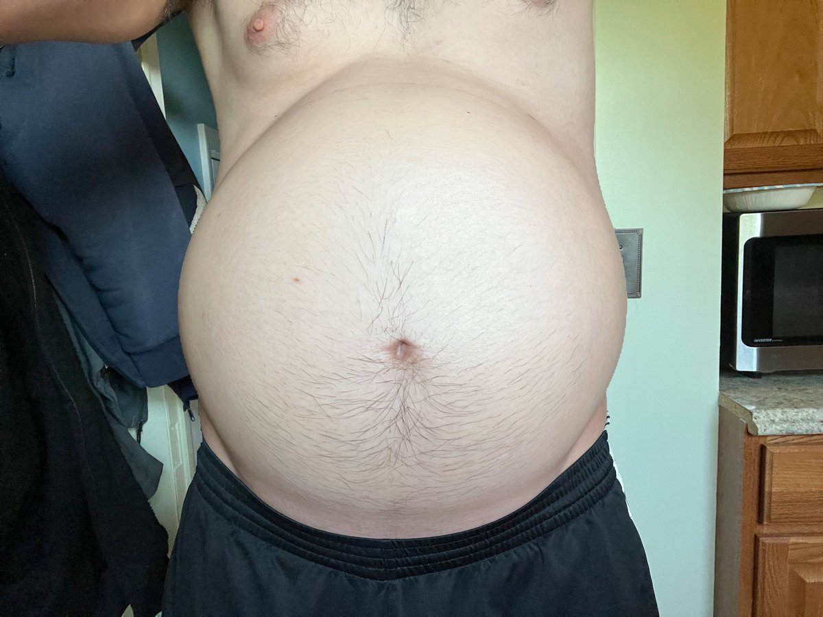 MentFill's tweet photo. “Anymore and I’m going to pop!”  @MissSwellsWell always keeps me full (playing around with photoshop) https://t.co/HnwA4h5G55