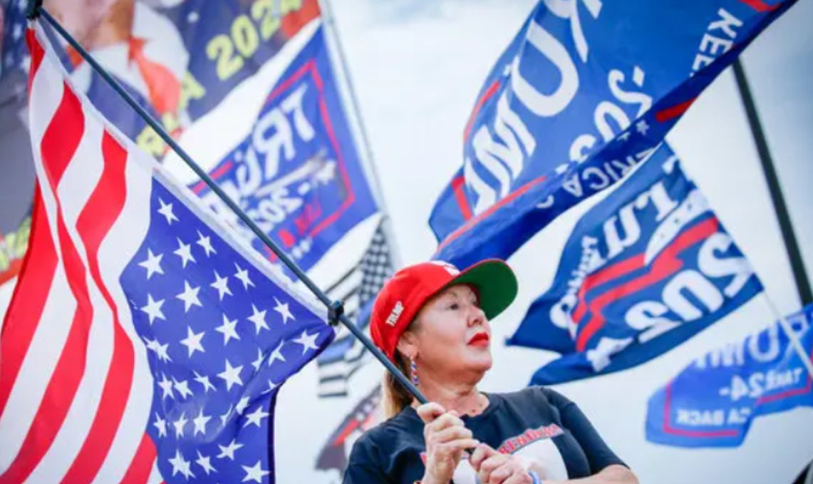 herotimeszero's tweet image. Let's catch up with the America First party.

--They want to defund DA Alving Bragg because he convicted Trump in NY.
--They want to remove DA Fani Willis because she indicted Trump in Georgia.
--They want to silence Special Counsel Jack Smith because he brought federal charges