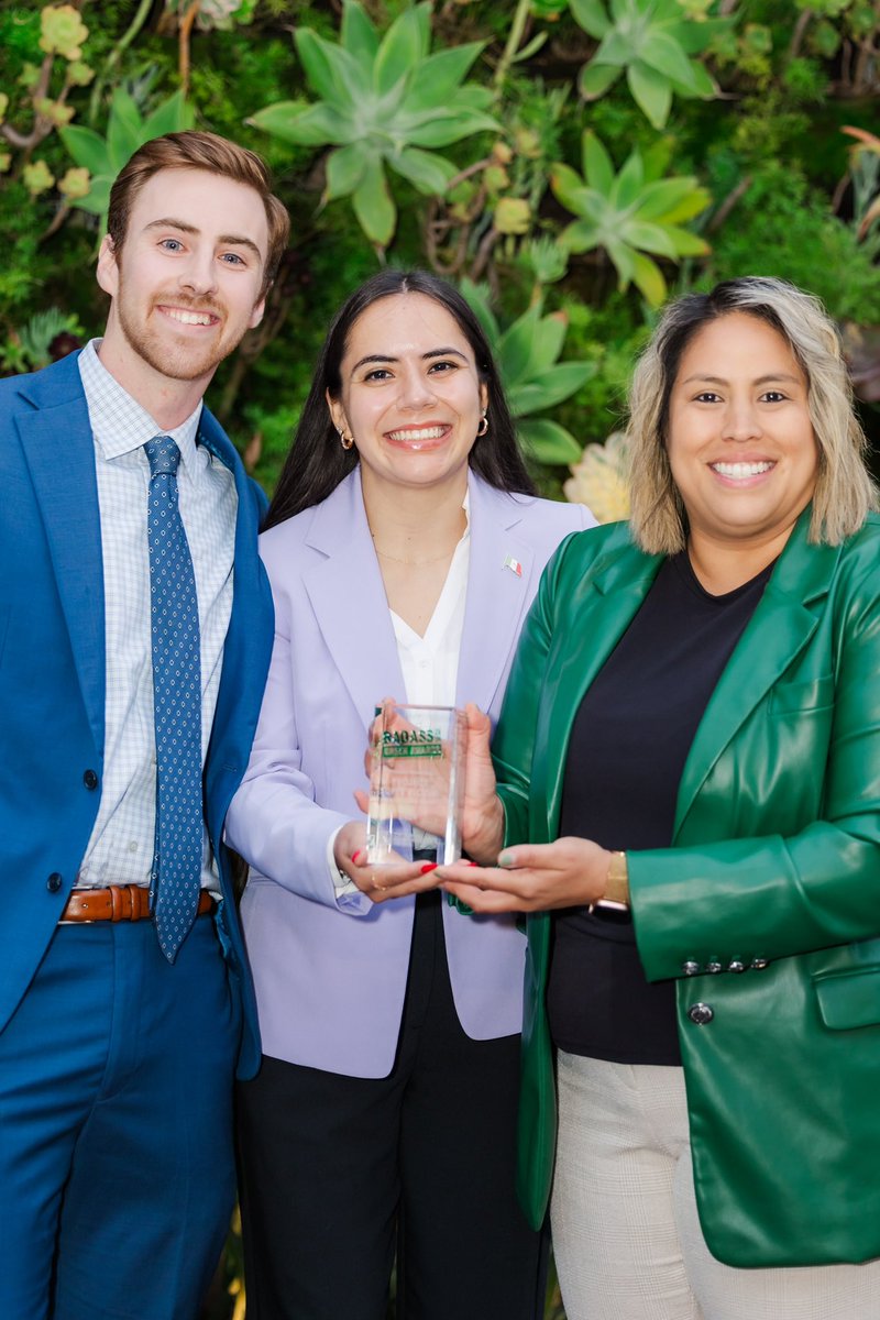 Our Co-founder and Finance Director Eric Warmoth and Board Chair Ana Karen Estrada accepted a #BadassInGreen Award from <a href="/envirovoters/">California Environmental Voters</a> 💚 Honored alongside our 2022 endorsed candidate <a href="/SenatorMenjivar/">Senator Caroline Menjivar</a> ! We are proud to help elect progressives who champion environmental justice!🤩