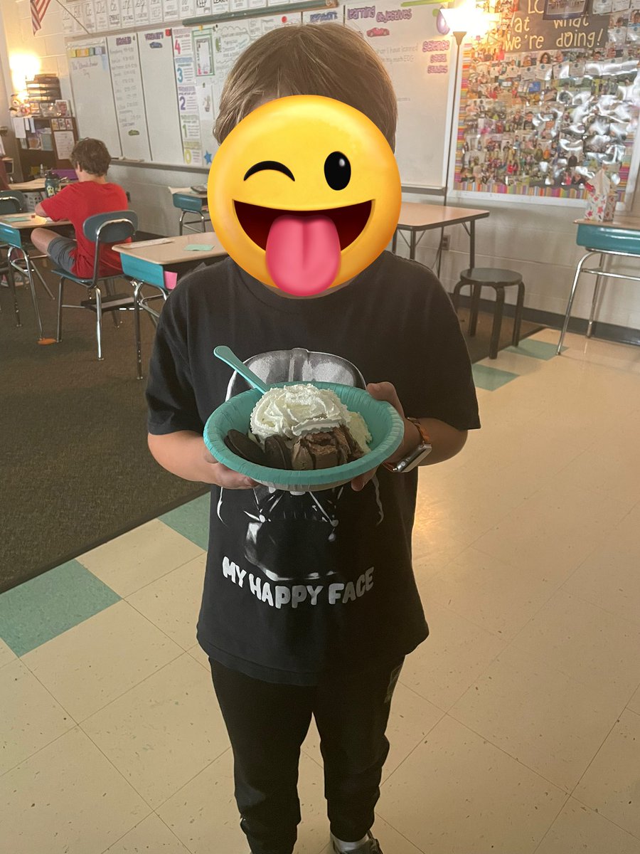 ms_kreider's tweet photo. "Today is the best day of the year!" Started the day with EOG testing, ended it with ice cream sundaes featuring ALL the topics because these studentd mastered ALL their multiplication facts! The end of the year is so fun 😍 https://t.co/NeGRmqoAQi