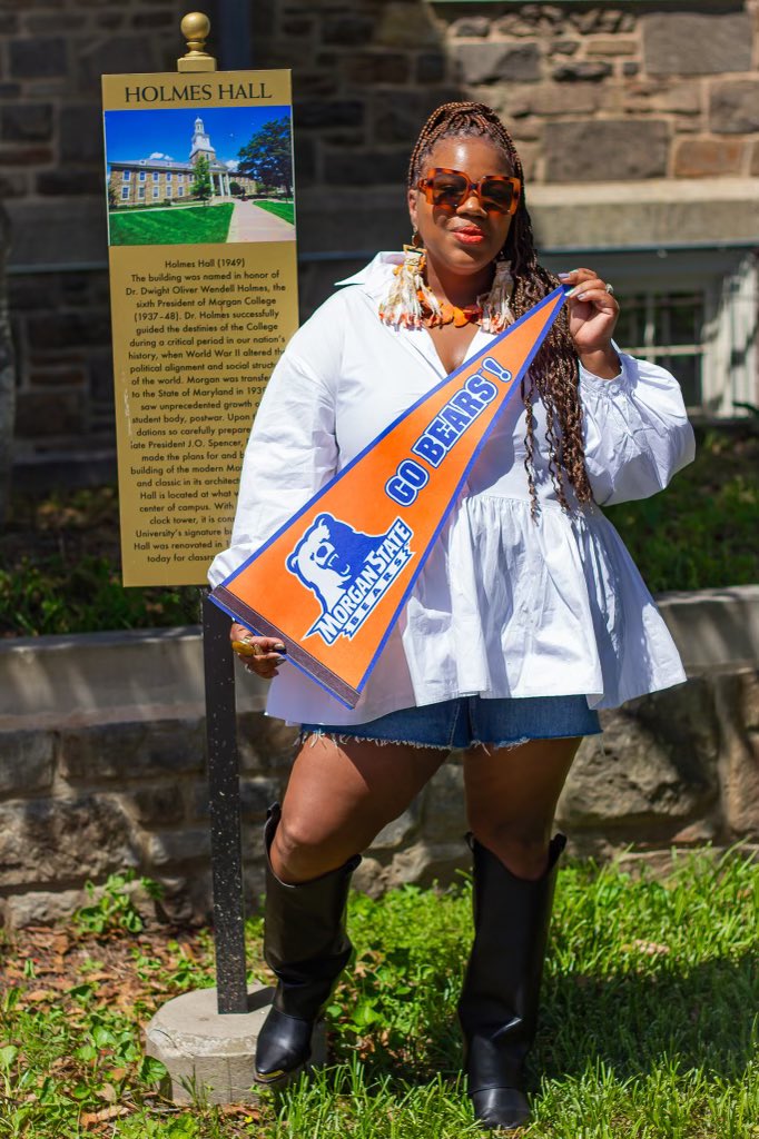SylviaKAlston's tweet image. Go Bears. 🧡🐻💙 

@MorganStateU 

#30YEARAnniversary #Fall94 #SoftLaunch #PhotoShootFresh