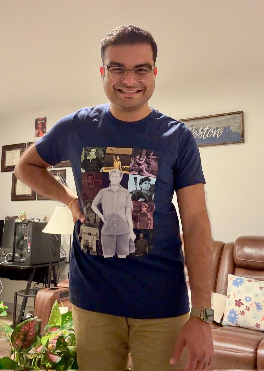 This MIT grad is a <a href="/charlieLdavis/">Charlie Davis (S46)</a> fan.