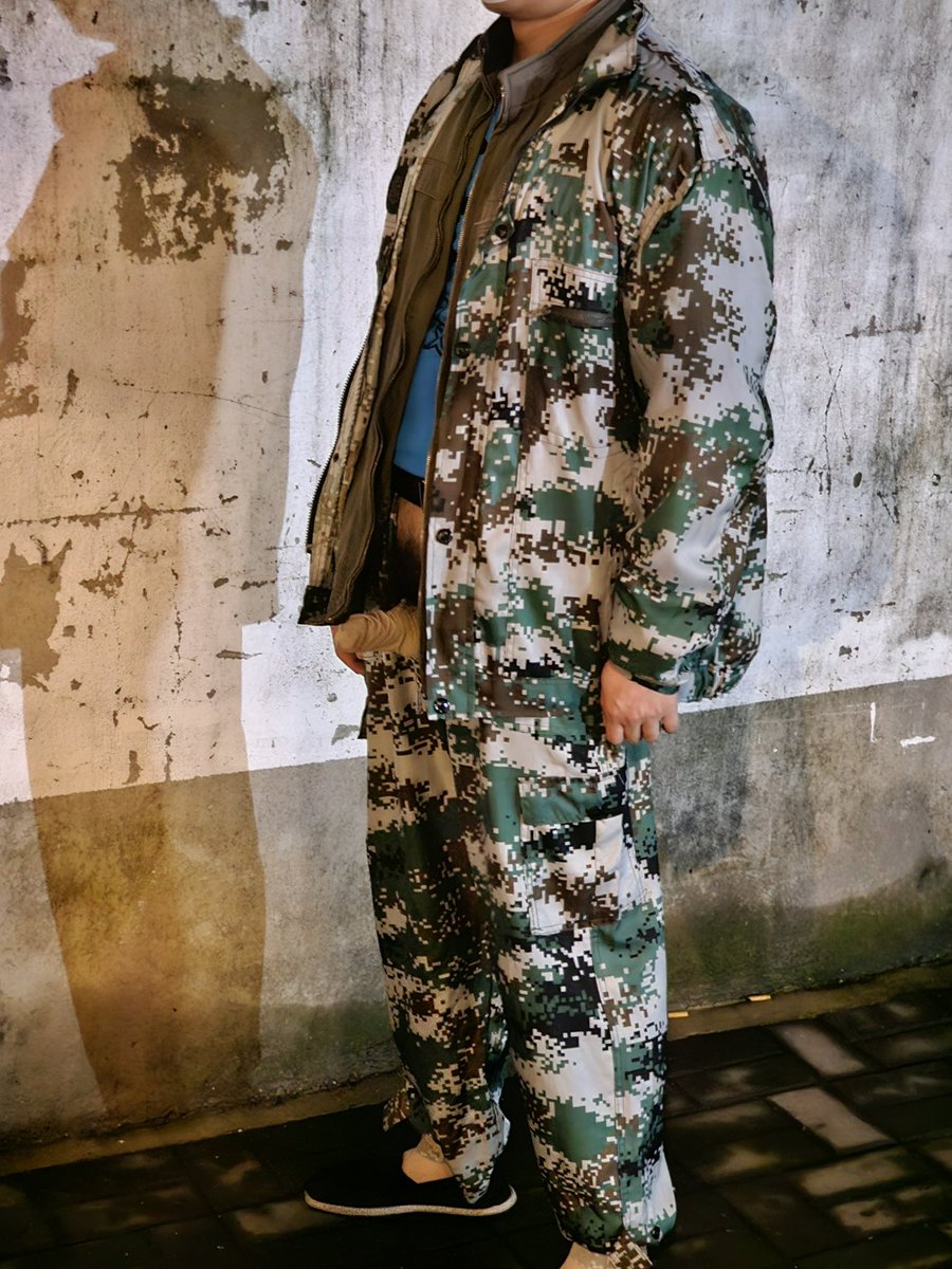 晚上被主人带出来