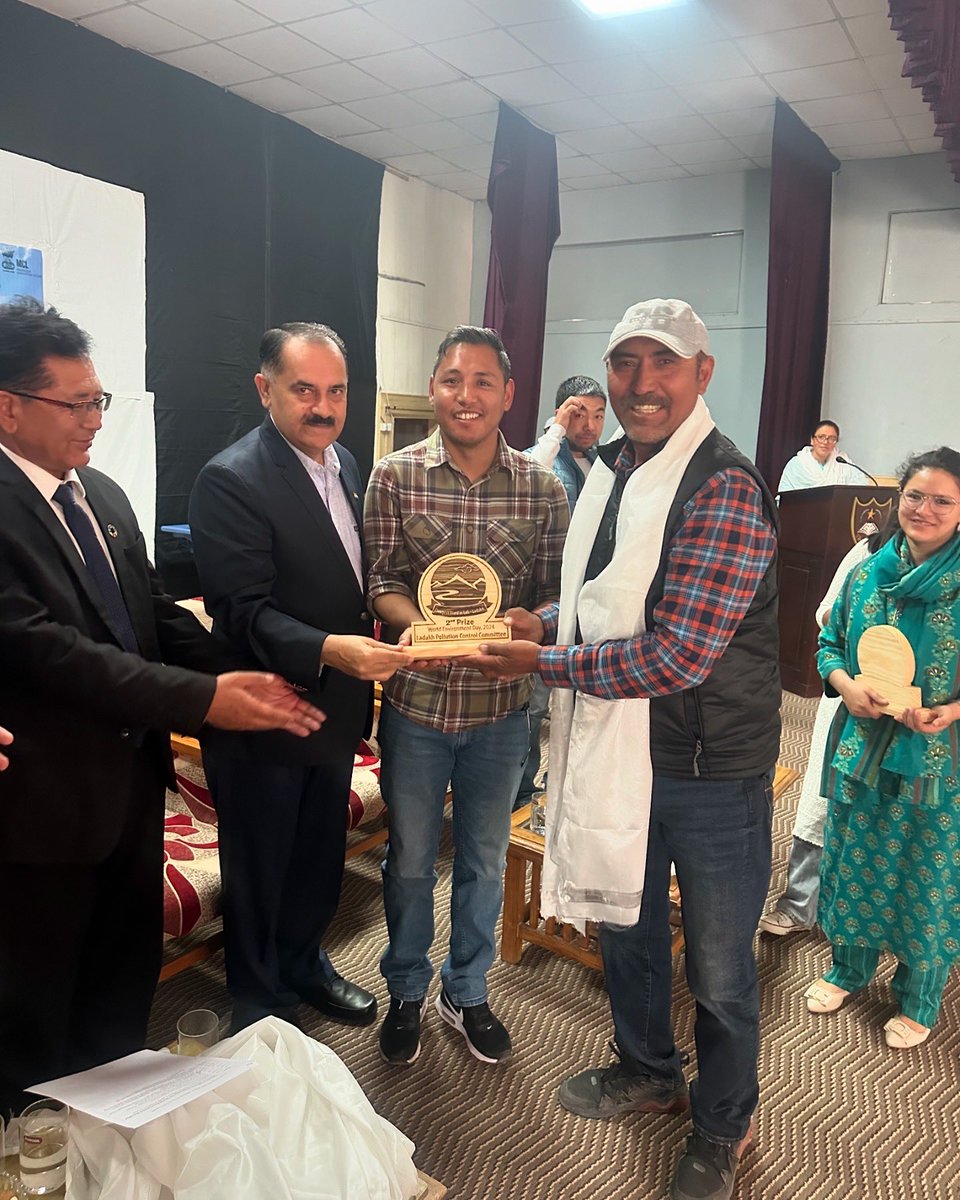 MCL_leh's tweet image. Municipal Committee Leh in collaboration with the LPCC and WWF, celebrated World Environment Day &amp;amp;  concluded the 10-day-long Himalayan Cleanup Drive at Islamia Public School, Leh. This monumental initiative aimed to foster environmental stewardship within the Leh community.
